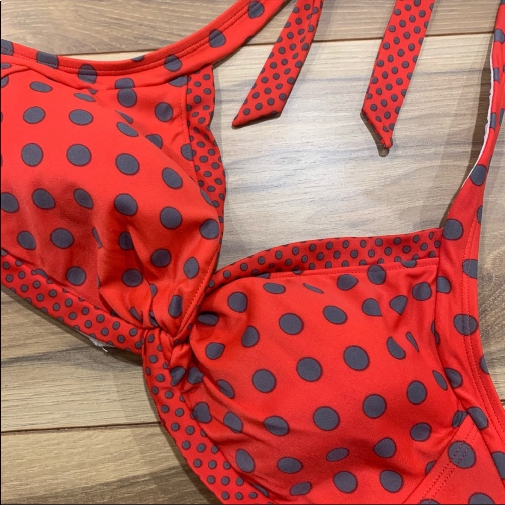 Red polka dots Boden top 🏖 - Picture 2 of 5